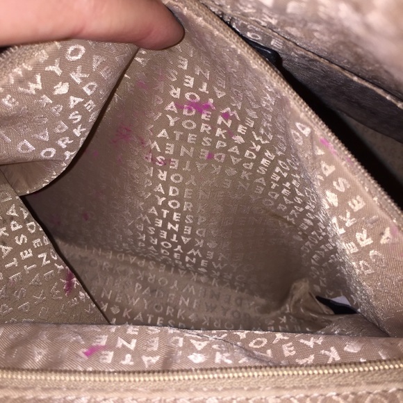 Kate Spade “Sophie Camellia Street Patent tote” - Picture 7 of 9